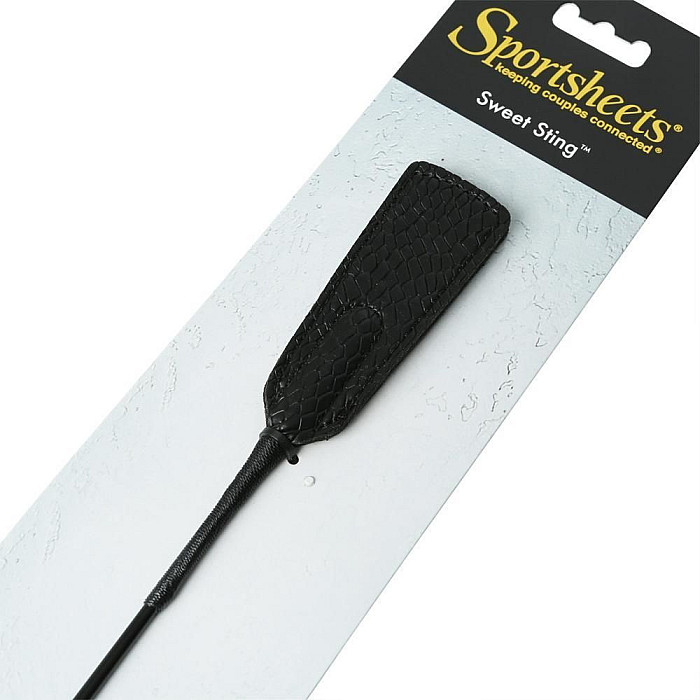 Шлепалка с минихлопушкой Sportsheets Sweet Sting Crop