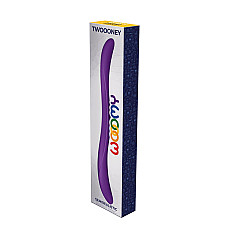 Двойной фаллоимитатор Wooomy Twoooney Semirealistic Double Dong Purple, диаметр 3 и 3,8 см