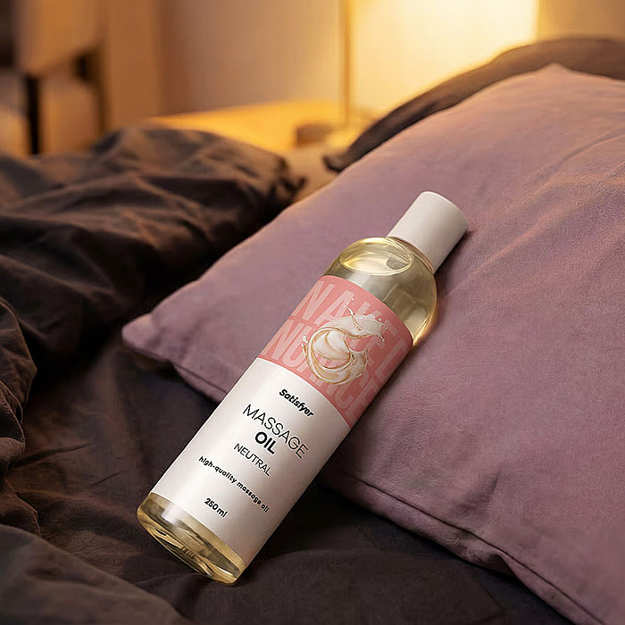 Розпродаж!!! Масажна олія Satisfyer Massage Oil Neutral 250 мл (термін 30.04.2027)