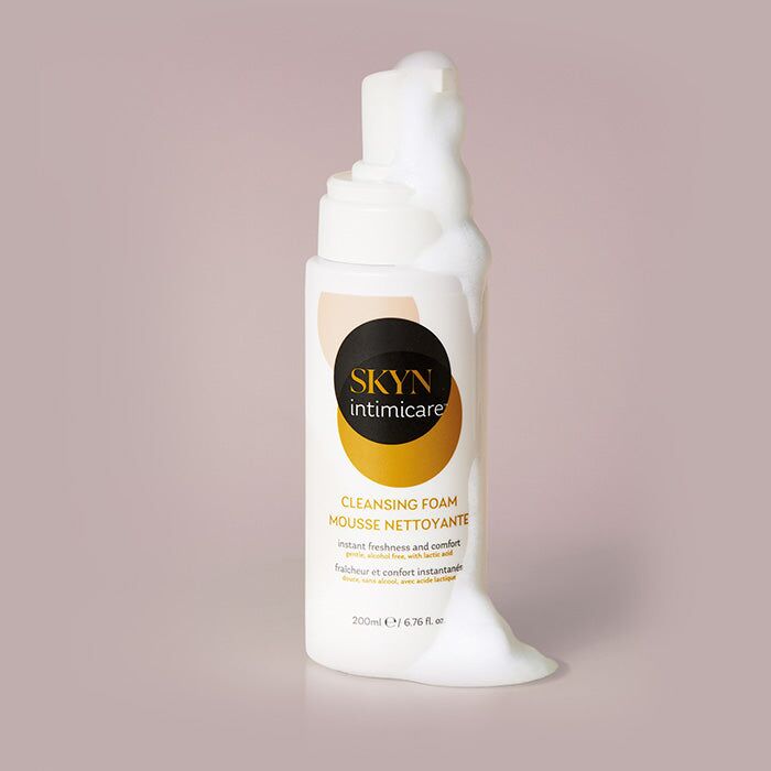 Розпродаж!!! Піна для інтимного догляду SKYN Intimicare Cleansing Foam 200 мл (термін 30.06.2026)