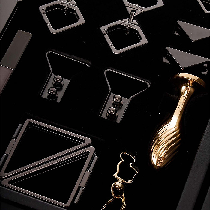 БДСМ-набор LOCKINK All-in-1 BDSM Play Kit, черный, ремни, маска, кляпы, анальные пробки, свечи