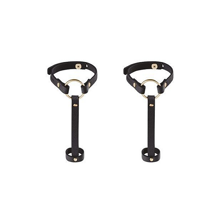 Пара браслетів на зап'ясті і палець Bijoux Indiscrets MAZE Hand Bracelet Harness Black, екошкіра