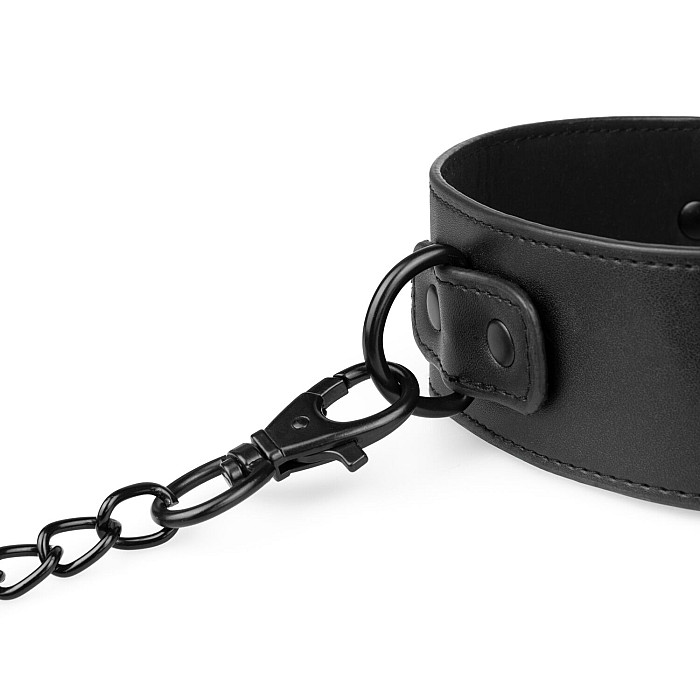 Ошейник с поводком Bedroom Fantasies: Faux Leather Collar & Chain