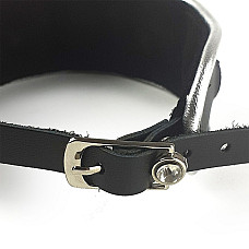 Ошейник из натуральной кожи со стразами и кольцом Art of Sex - Collar Ring
