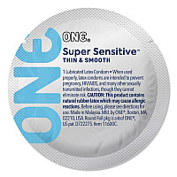 Презерватив ONE Super Sensitive, 1 шт, гладкий, c дополнительной смазкой