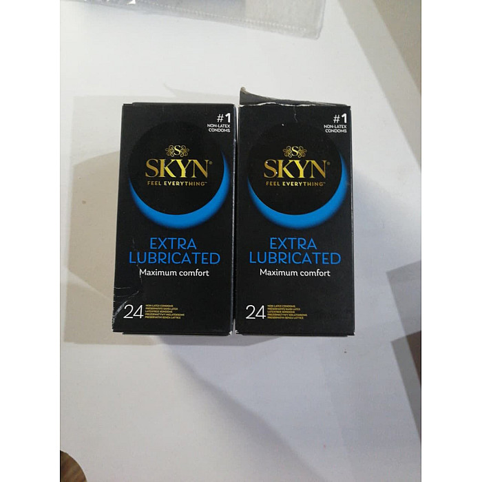 Безлатексные премиум-презервативы SKYN Extra Lubricated 24 шт (мятая упаковка!!!)