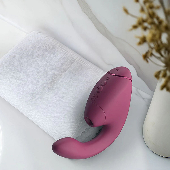 Двойной вакуумный клиторальный стимулятор с вибрацией Womanizer Next Duo - Dusky Pink