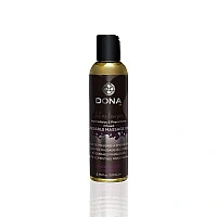 Массажное масло DONA Kissable Massage Oil Chocolate Mousse (110 мл) можно для оральных ласк