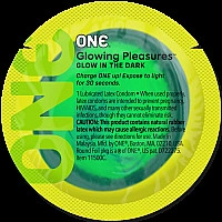 Презерватив ONE Glowing Pleasures, 1 шт, светится в темноте, со смазкой