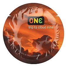 Презерватив ONE Color Sensations ONE trip to cloud nine, 1 шт, оранжевый, гладкий, со смазкой