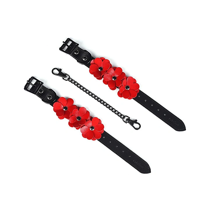 Наручники Liebe Seele Flower Rhythm - Black and Red Leather Flowers Hand Cuffs (м'яте паковання!!!)